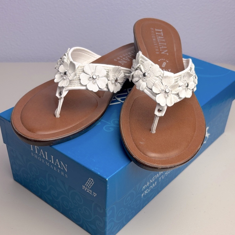 Chantol sandals from Italian Shoemakers
 White Floral Thong Sandals